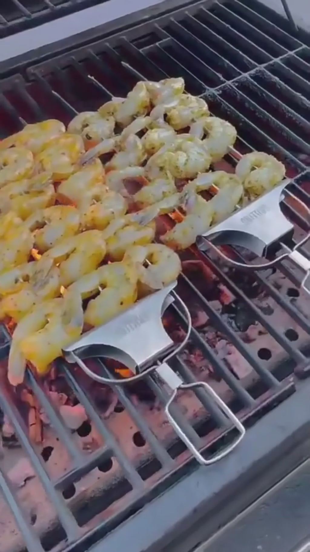 Profi BBQ Spiesse aus Edelstahl – 3-Zack Grillspiesse mit Tasche | Alpine Flame